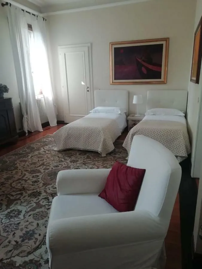Cà del Conte Vila Treviso 0*,